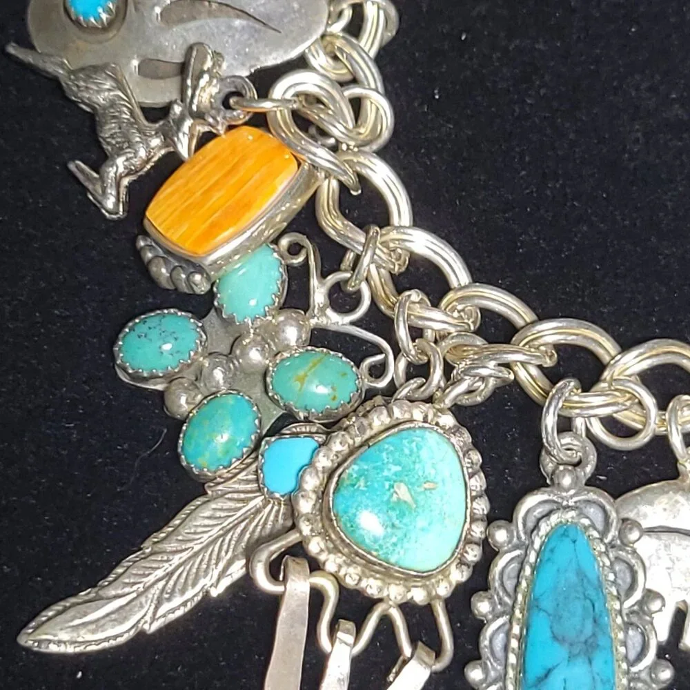 NAVAJO, HOPI, ZUNI & PAWN Turquoise Spiny Oyster, Lapis, Coral CHARM BRACELET - Picture 3 of 12